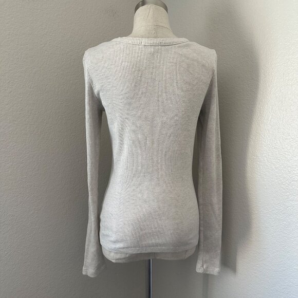 Agolde Rib Knit Top Maya Scoop Neckline Long Sleeve Minimalist Grey Sz L - Picture 3 of 14